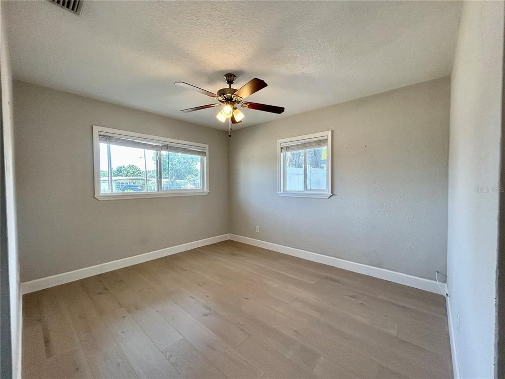 295 59th Avenue Ne - Photo 11