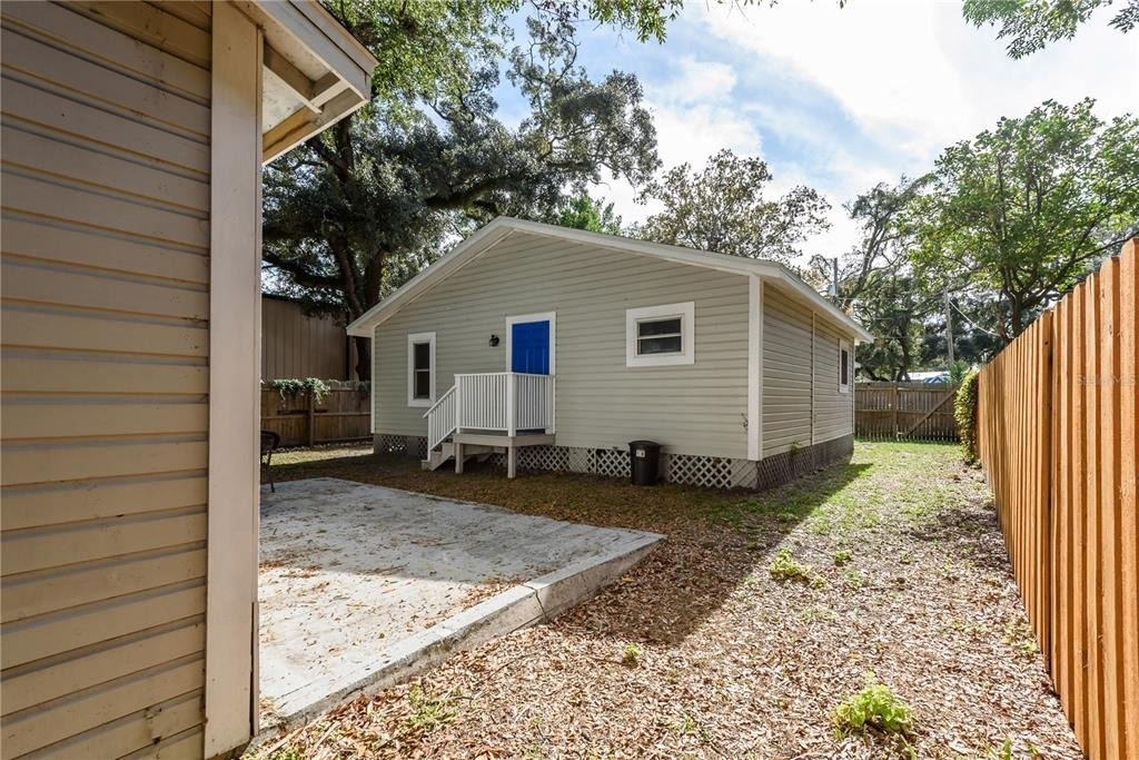 806 E Hamilton Avenue - Photo 31
