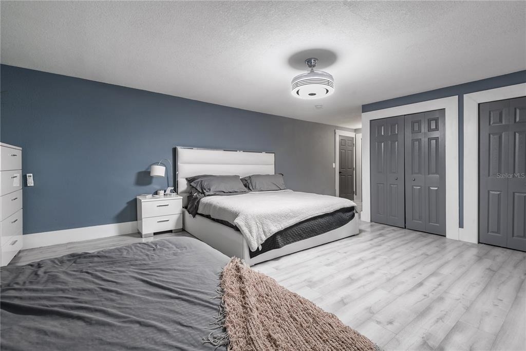 806 E Hamilton Avenue - Photo 21
