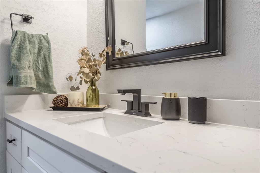 806 E Hamilton Avenue - Photo 16