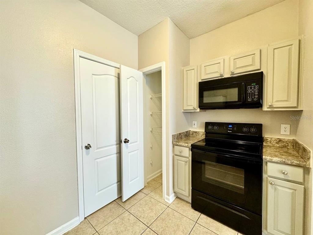 17942 Villa Creek Drive - Photo 7