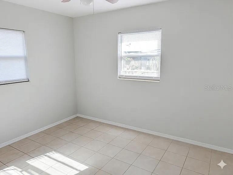 2334 38th Avenue N - Photo 10