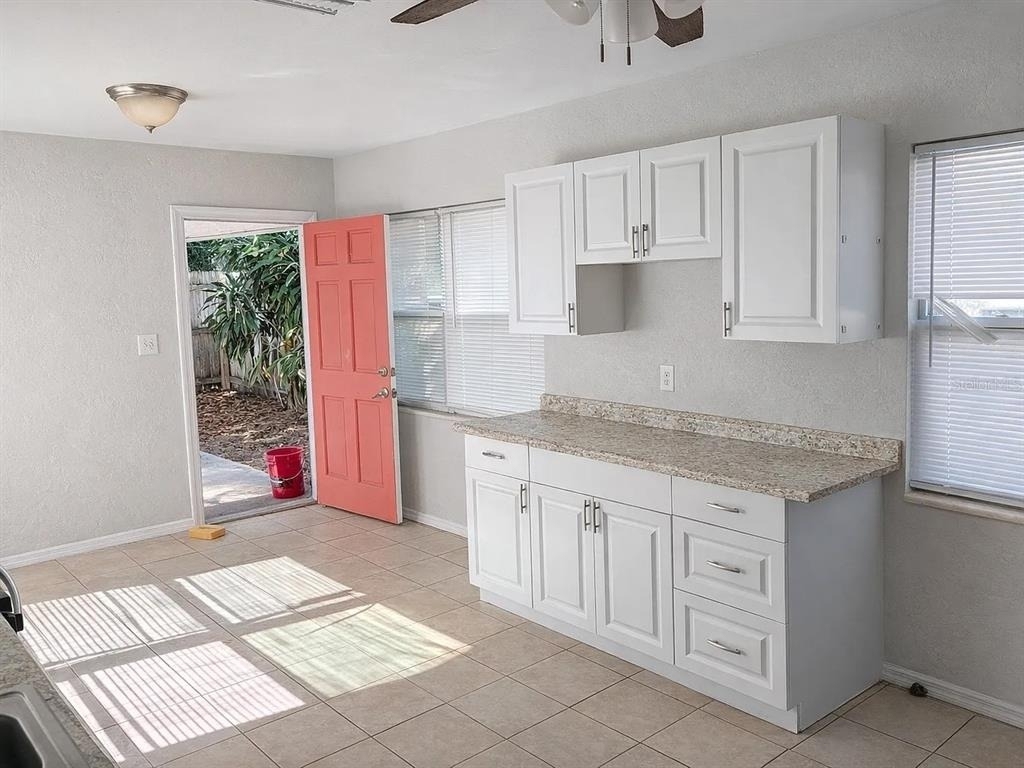 2334 38th Avenue N - Photo 2