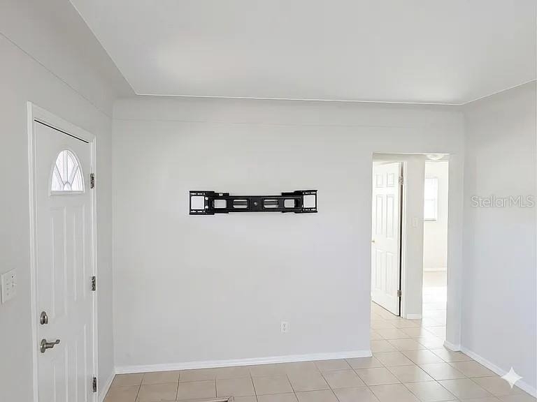 2334 38th Avenue N - Photo 8
