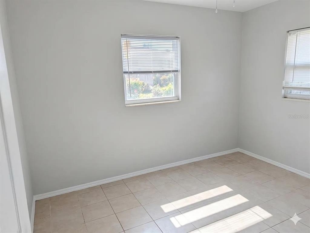 2334 38th Avenue N - Photo 6