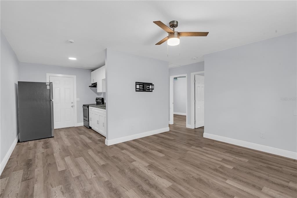 1701 E Nome Street - Photo 4