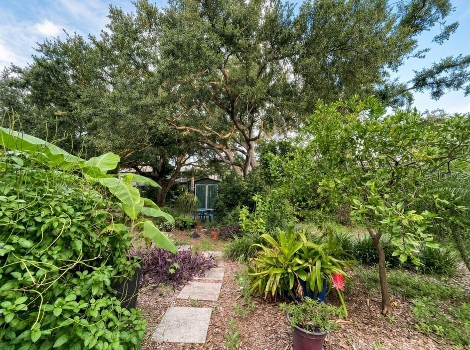 2840 W Shelton Avenue - Photo 16