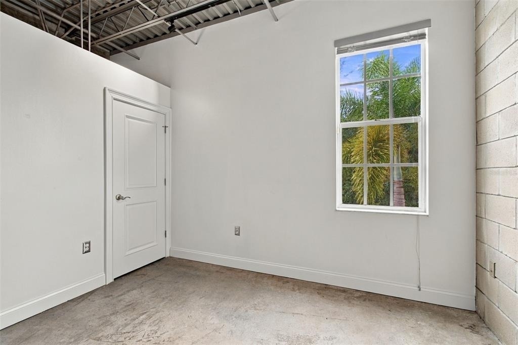 2509 W Azeele Street - Photo 29