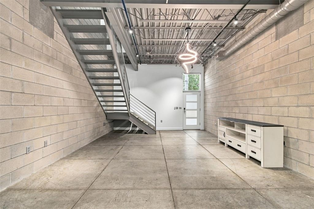 2509 W Azeele Street - Photo 6