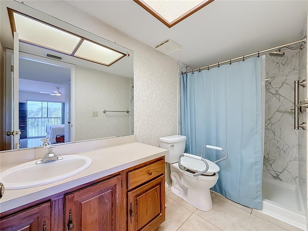 2593 Countryside Boulevard - Photo 13