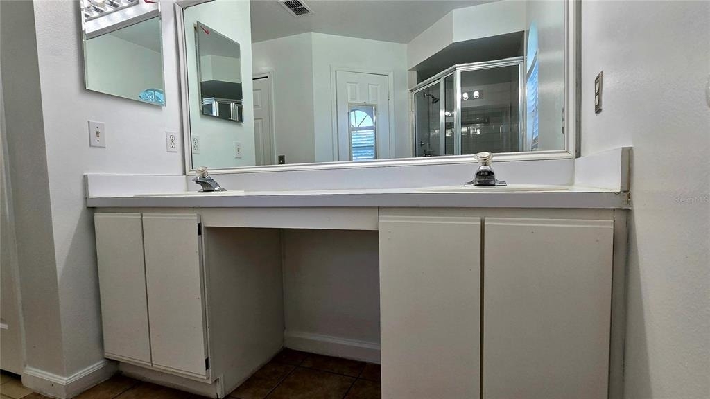 5100 Heatherstone Drive - Photo 9