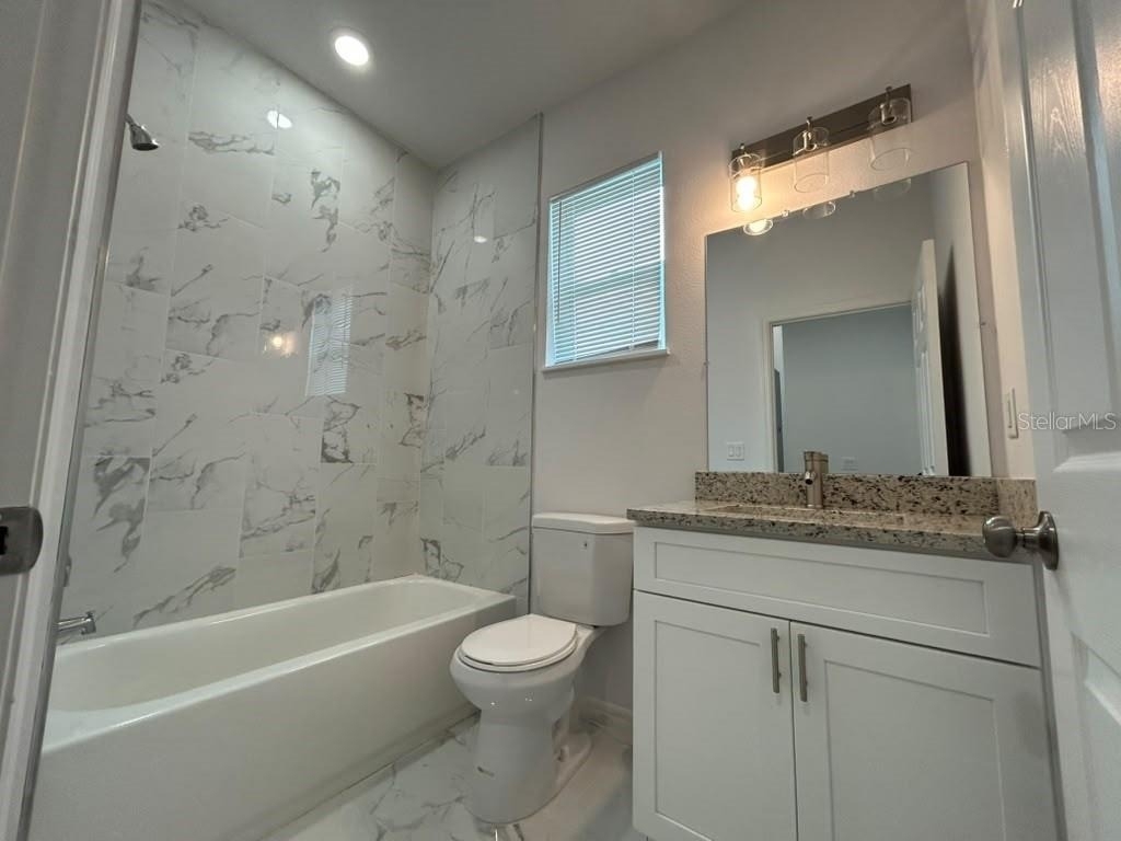 731 Desmoines - Photo 15