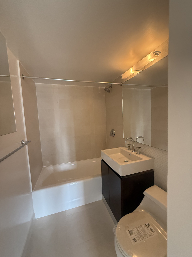 220 East 63rd Street - Photo 16