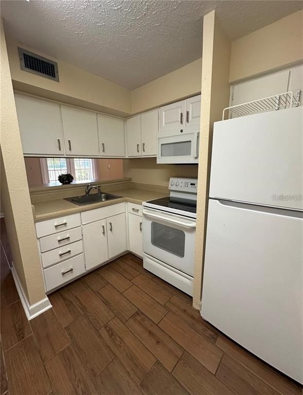 435 Wymore Road - Photo 5