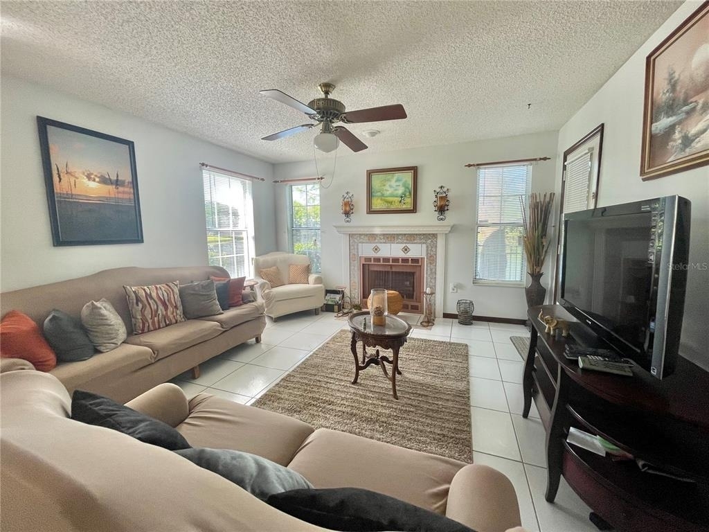 2367 Coach House Boulevard - Photo 4