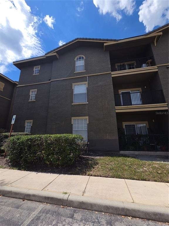 102 Vista Verdi Circle - Photo 0