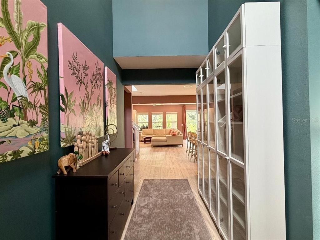 693 Peroni Avenue - Photo 8