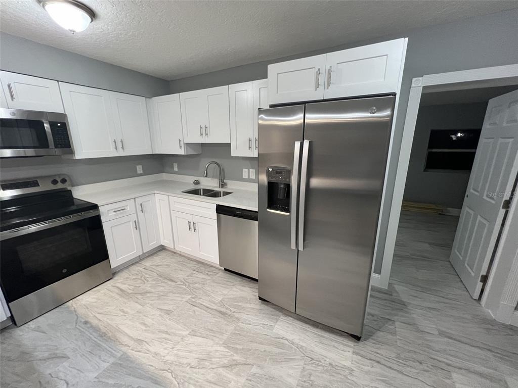 7712 Killian Drive - Photo 6