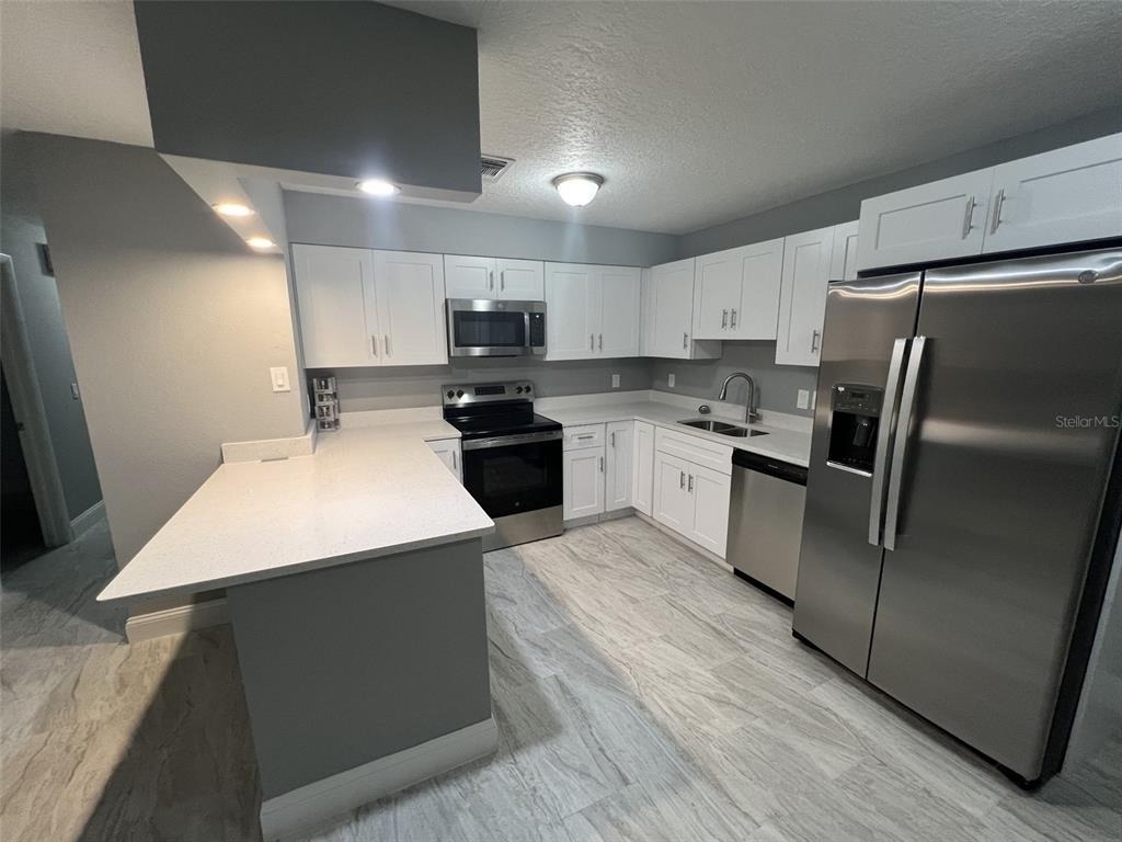 7712 Killian Drive - Photo 4