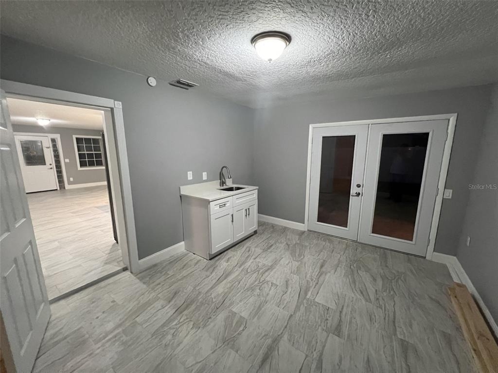 7712 Killian Drive - Photo 11