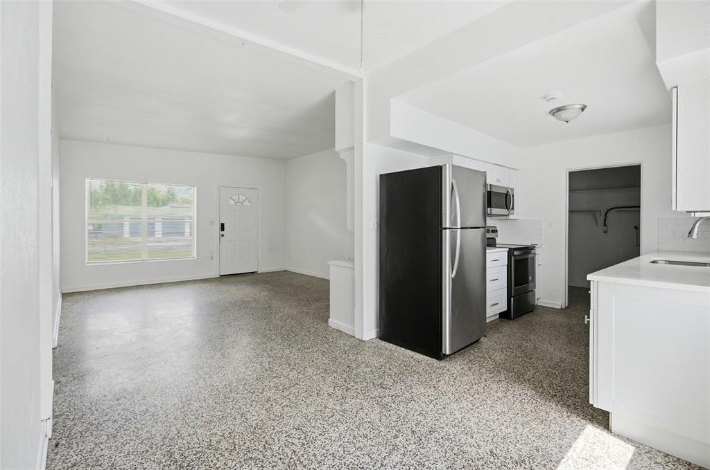 70 Griggs Avenue - Photo 10