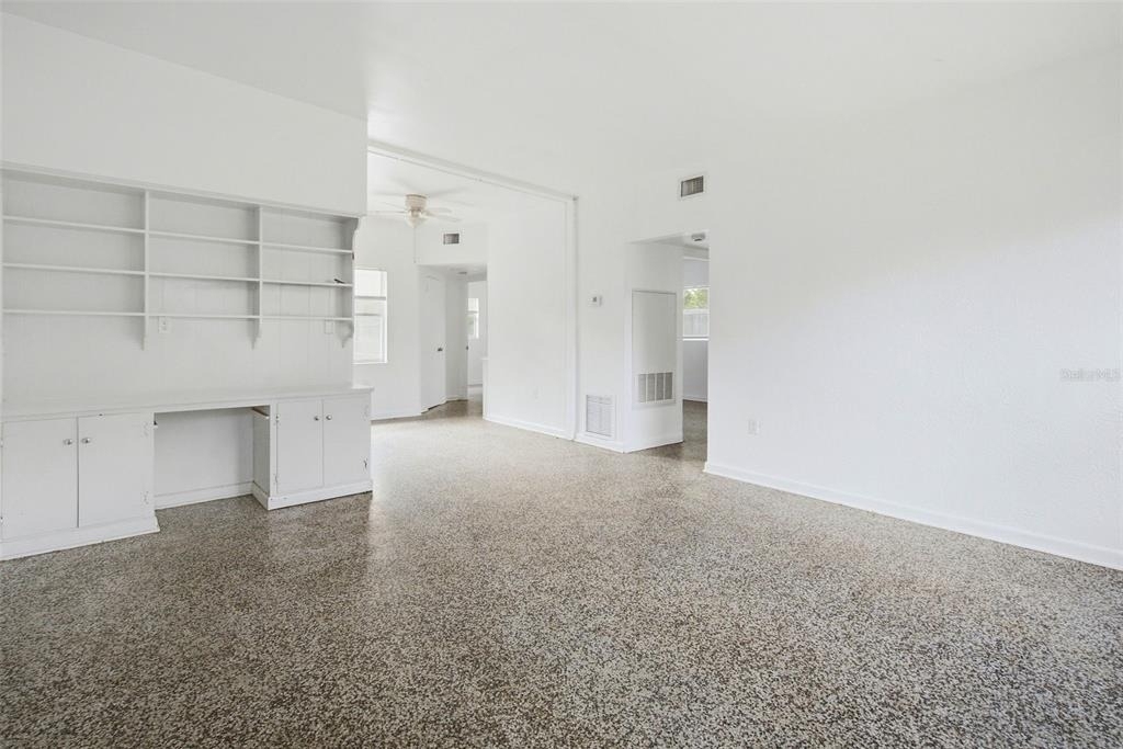 70 Griggs Avenue - Photo 3