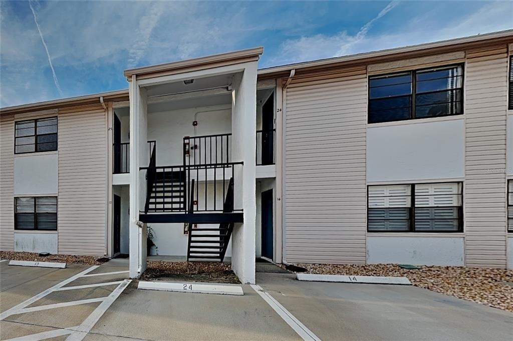 3102 W Horatio Street - Photo 0