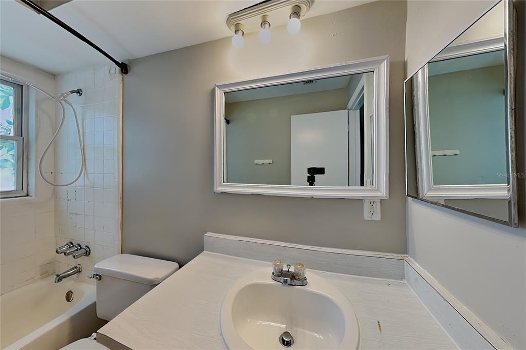 15117 Avalon Avenue - Photo 13