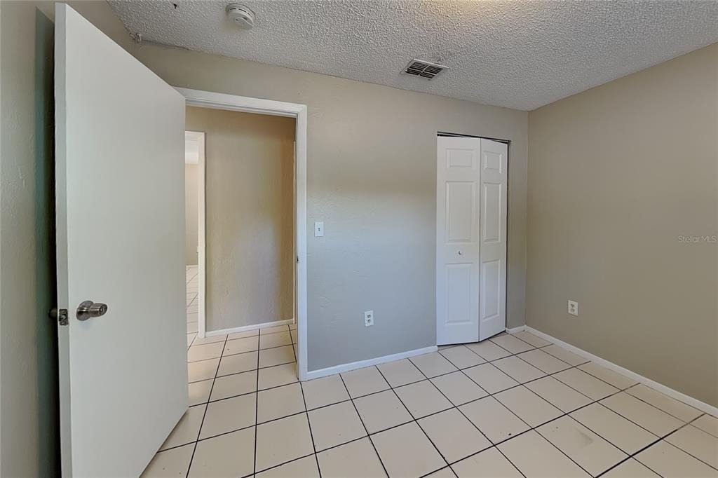 15117 Avalon Avenue - Photo 7