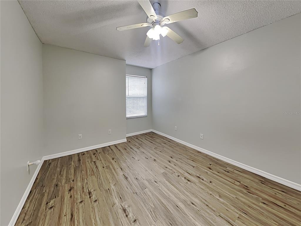 728 Hardwood Circle - Photo 15