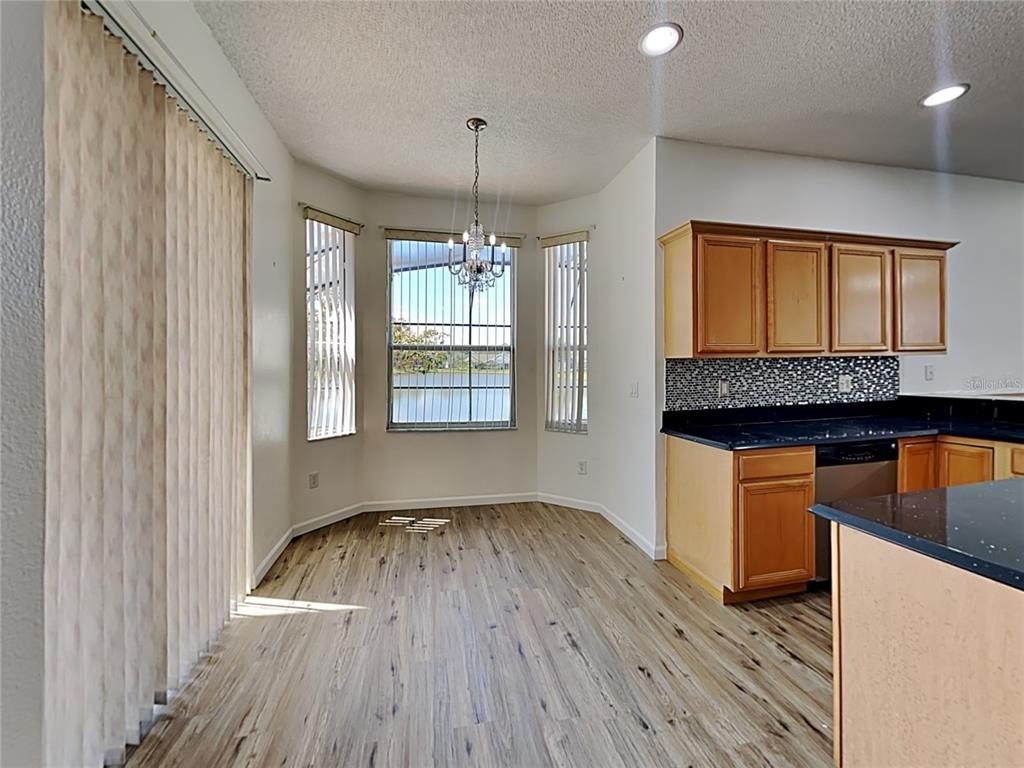 728 Hardwood Circle - Photo 6