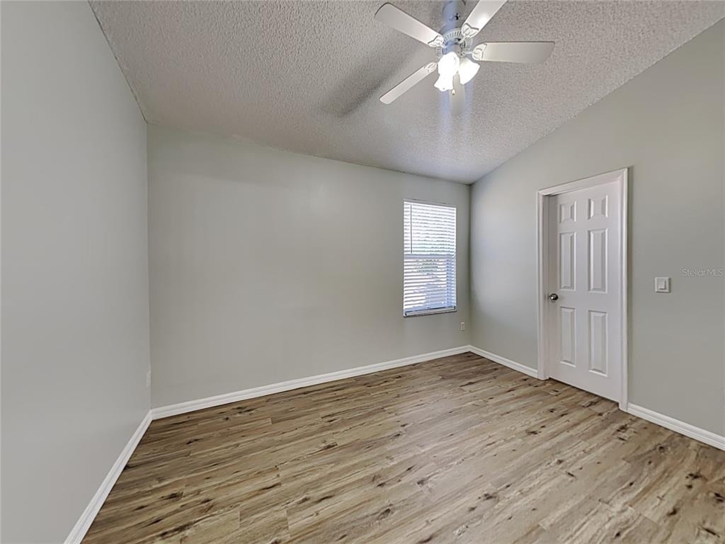 728 Hardwood Circle - Photo 14