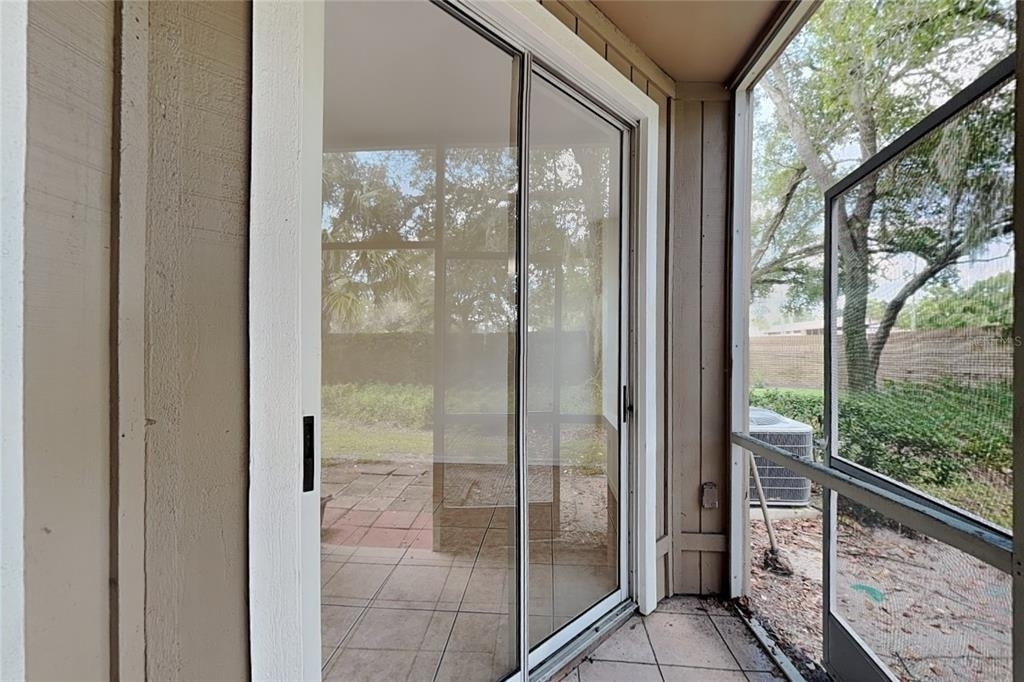 685 Scarlet Oak Circle - Photo 17