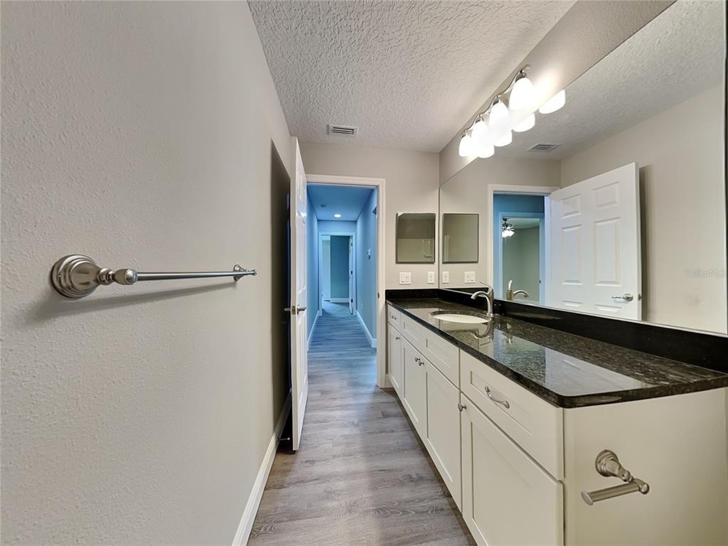 3149 W Fairbank Drive - Photo 11