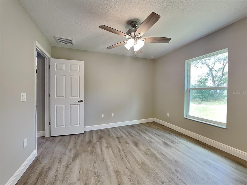 3149 W Fairbank Drive - Photo 7