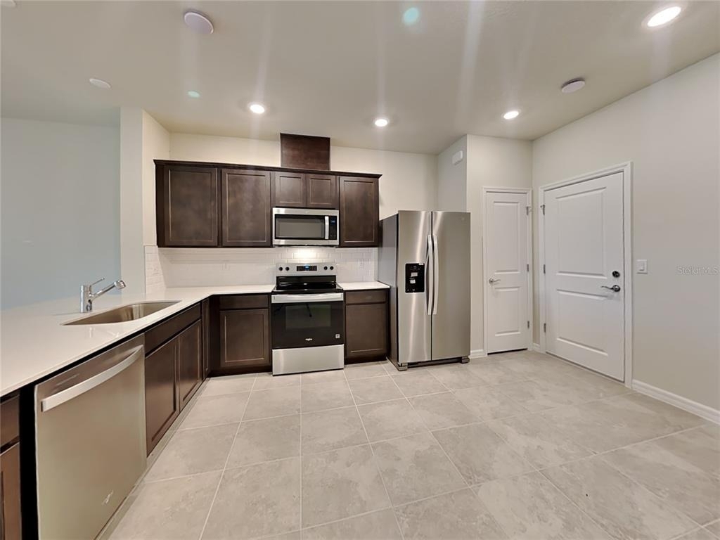 3117 Emerald Acres Lane - Photo 3