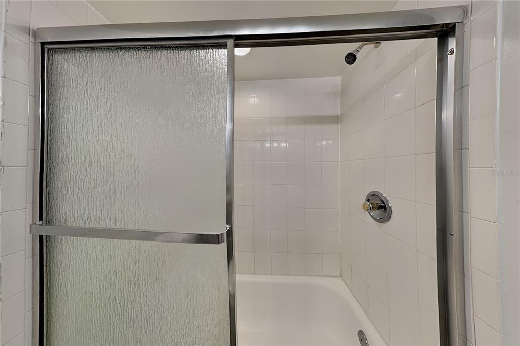 310 Cherokee Court - Photo 15