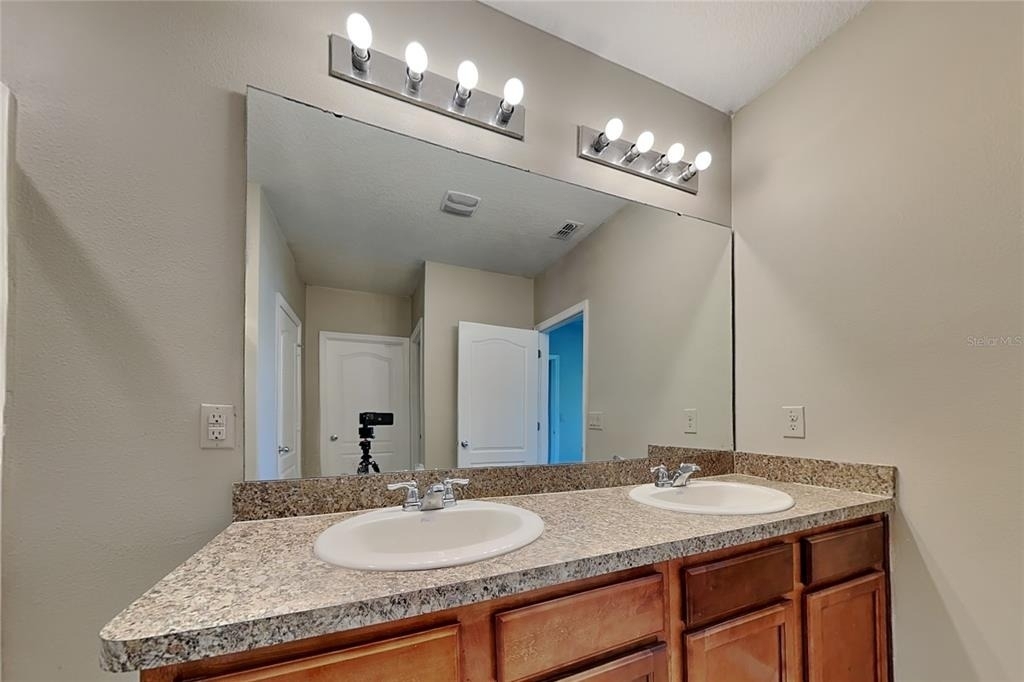 178 Fall Glo Road - Photo 7