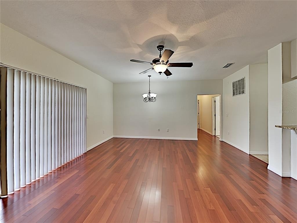 1325 Rotonda Point - Photo 3