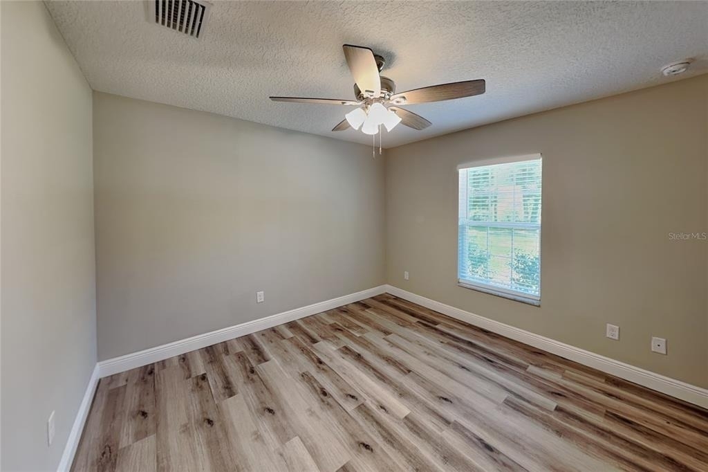 1320 W Emerson Place - Photo 14