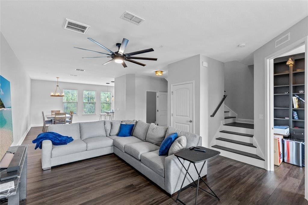 9997 Town Lake Drive - Photo 7