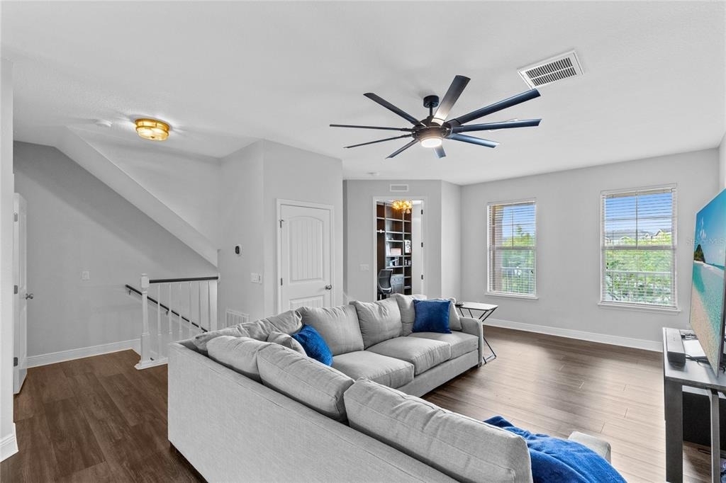 9997 Town Lake Drive - Photo 5
