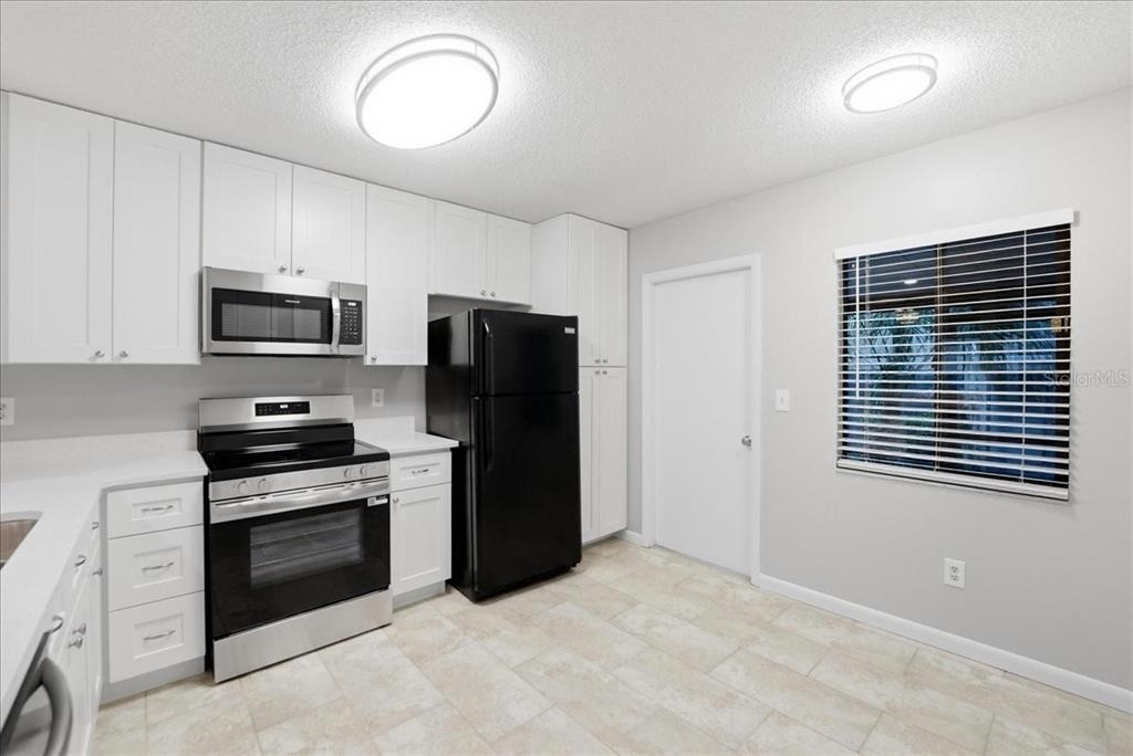 307 Sandlewood Trail - Photo 4