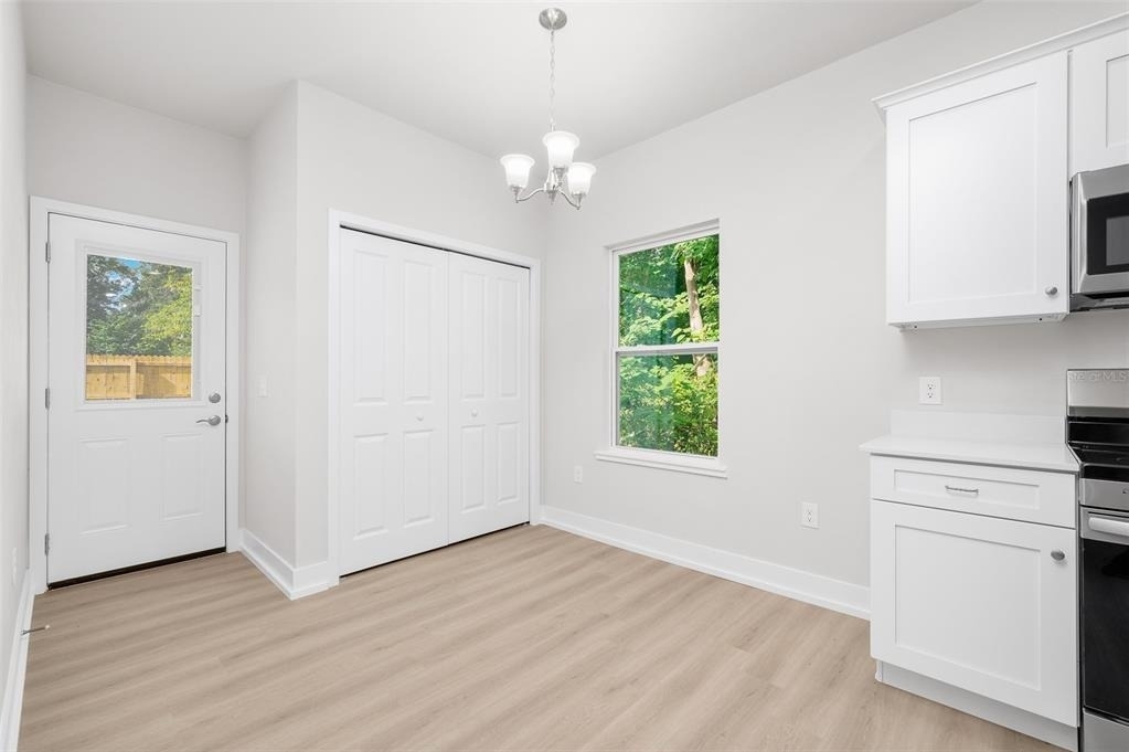 1951 Nw 34th Avenue - Photo 7