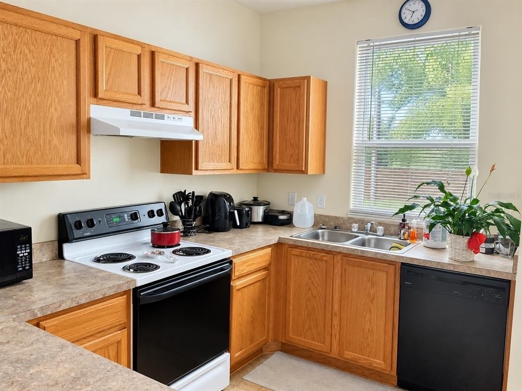 3960 Sw 20th Avenue - Photo 4