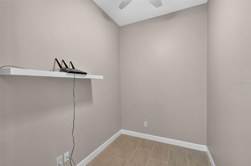 2009 Bayside Avenue - Photo 23
