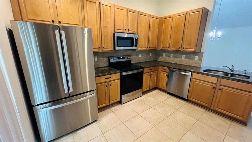 101 Rose Drive - Photo 3