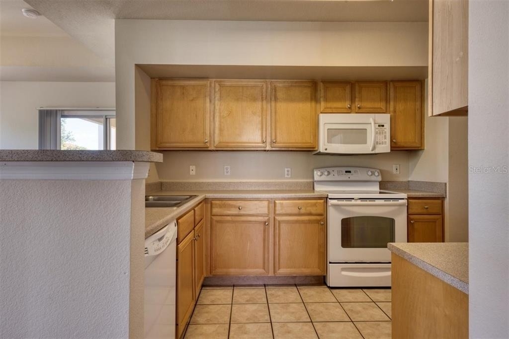 1135 Villagio Circle - Photo 10