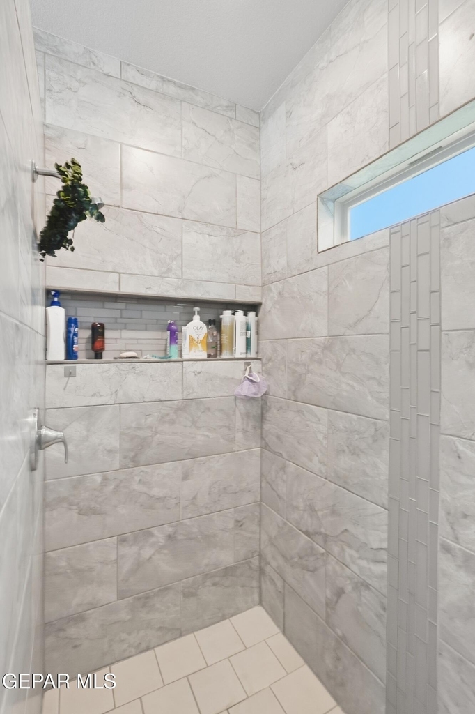 921 Cottage Place - Photo 13