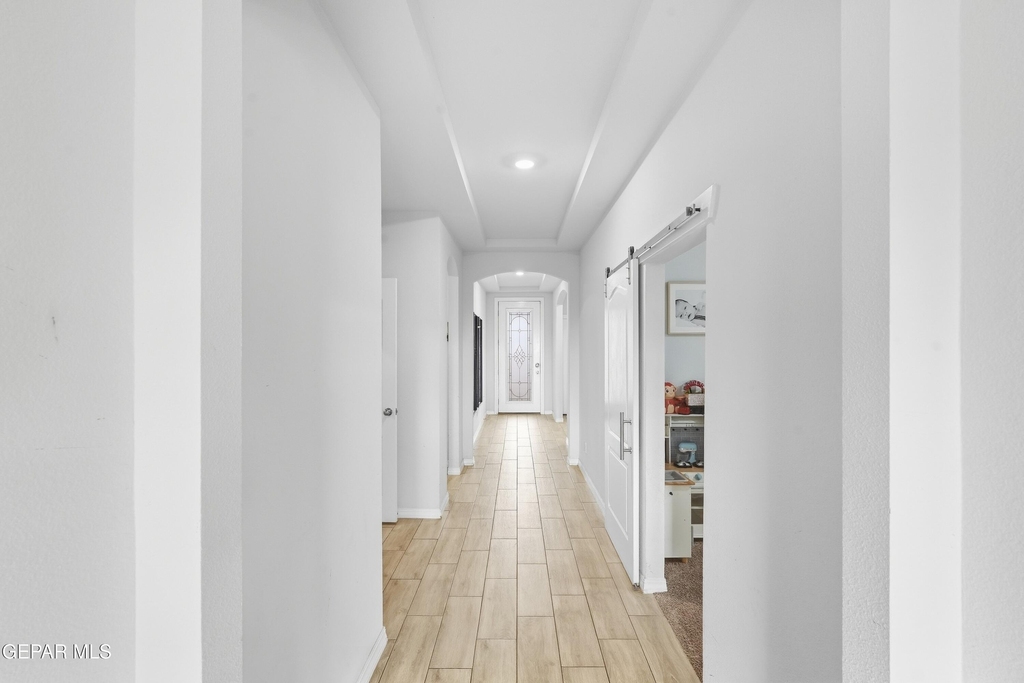 921 Cottage Place - Photo 25